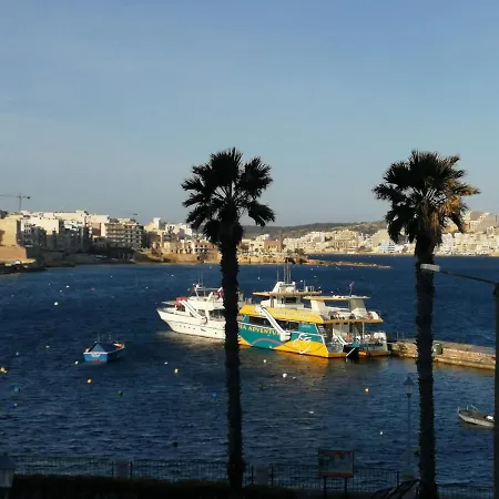 Appartamento Female Solo Traverels Only & Spacious Vintage & Private Bath & Balcony & St. Paul's Bay